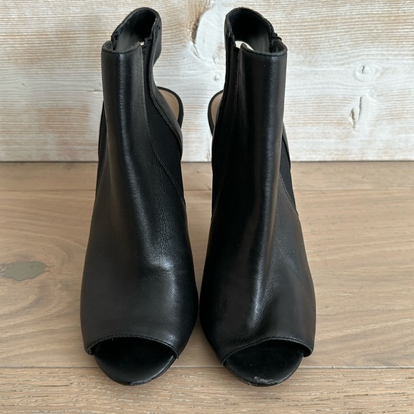 Vince Camuto Leather Heels - Picture 2 of 7